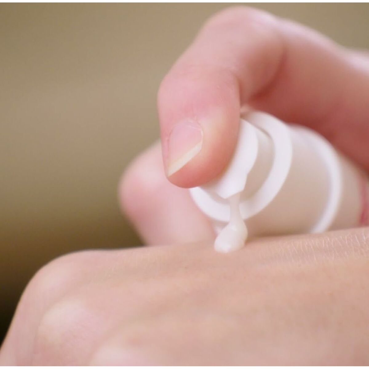 V5HF5E365C3ABA1E8F101CC05F340B65F49R4377707P1