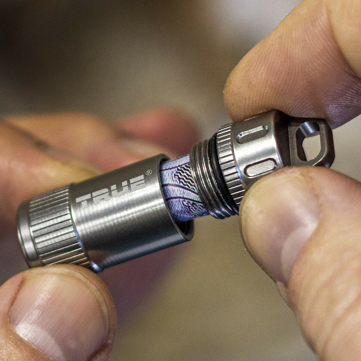 V6HC27B785D5AF687544F7486C165FF5912R5323015P5