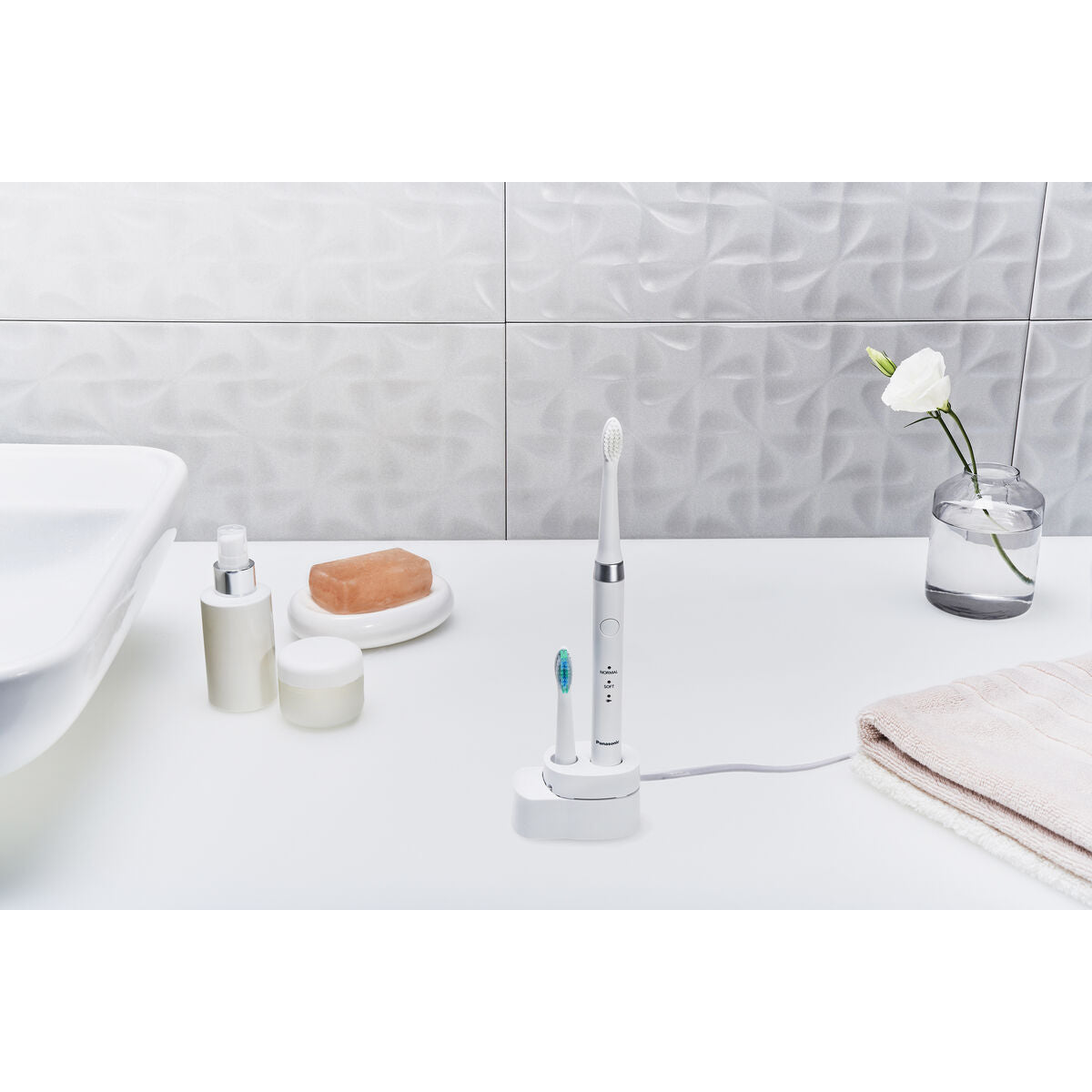 V3H1BAA94E392EE0FBF174ADB932ECA1240R6239901P2